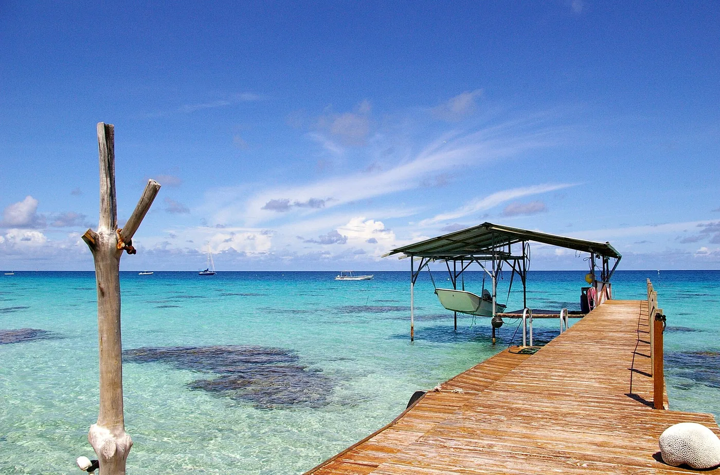 Fakarava-ponton-rotoava